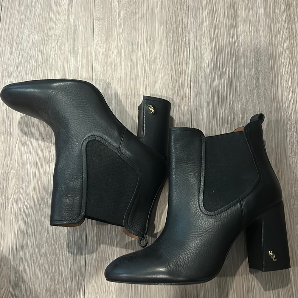 KGL Kurt Geiger London Black Leather Booties with Chunky Heel